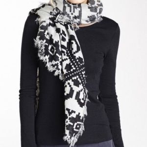 Michael Stars Black & Gray Folk Art Print Wrap Scarf Bohemian Boho Chic NWT